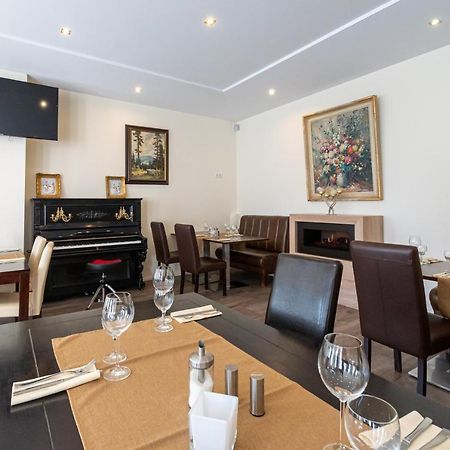Hotel Mettlacher Hof Ngoại thất bức ảnh