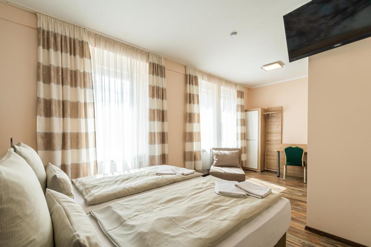 Hotel Mettlacher Hof Ngoại thất bức ảnh